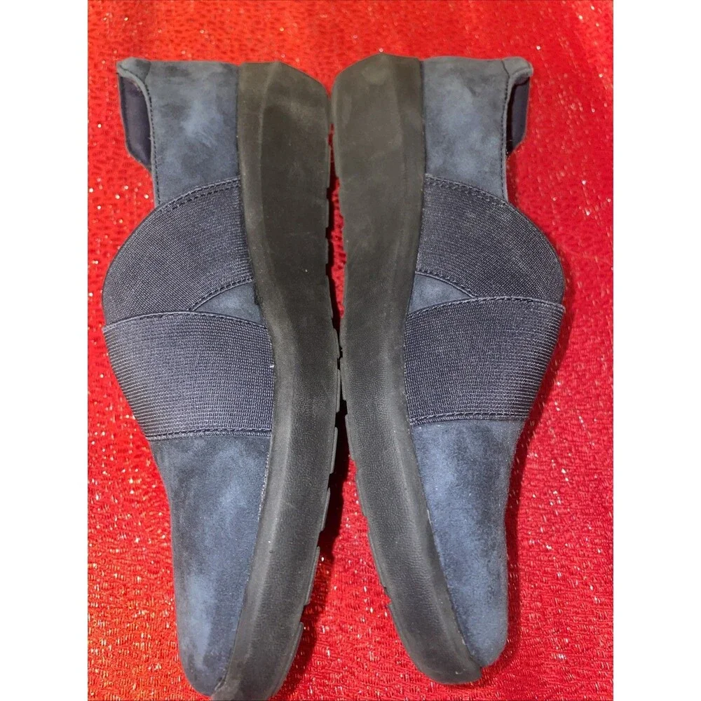 CLARKS Loafers Ultimate Comfort Slip-on Navy blue Shoes Wmns Sz 7M
